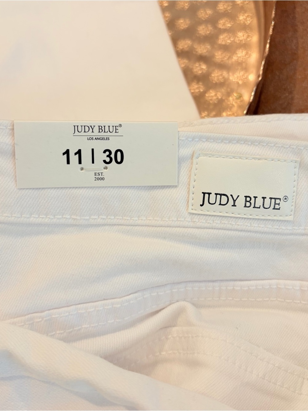 Judy Blue White Distressed Boyfriend Jeans Coastal Cowgirl Y2K 11/30 - Picture 9 of 16